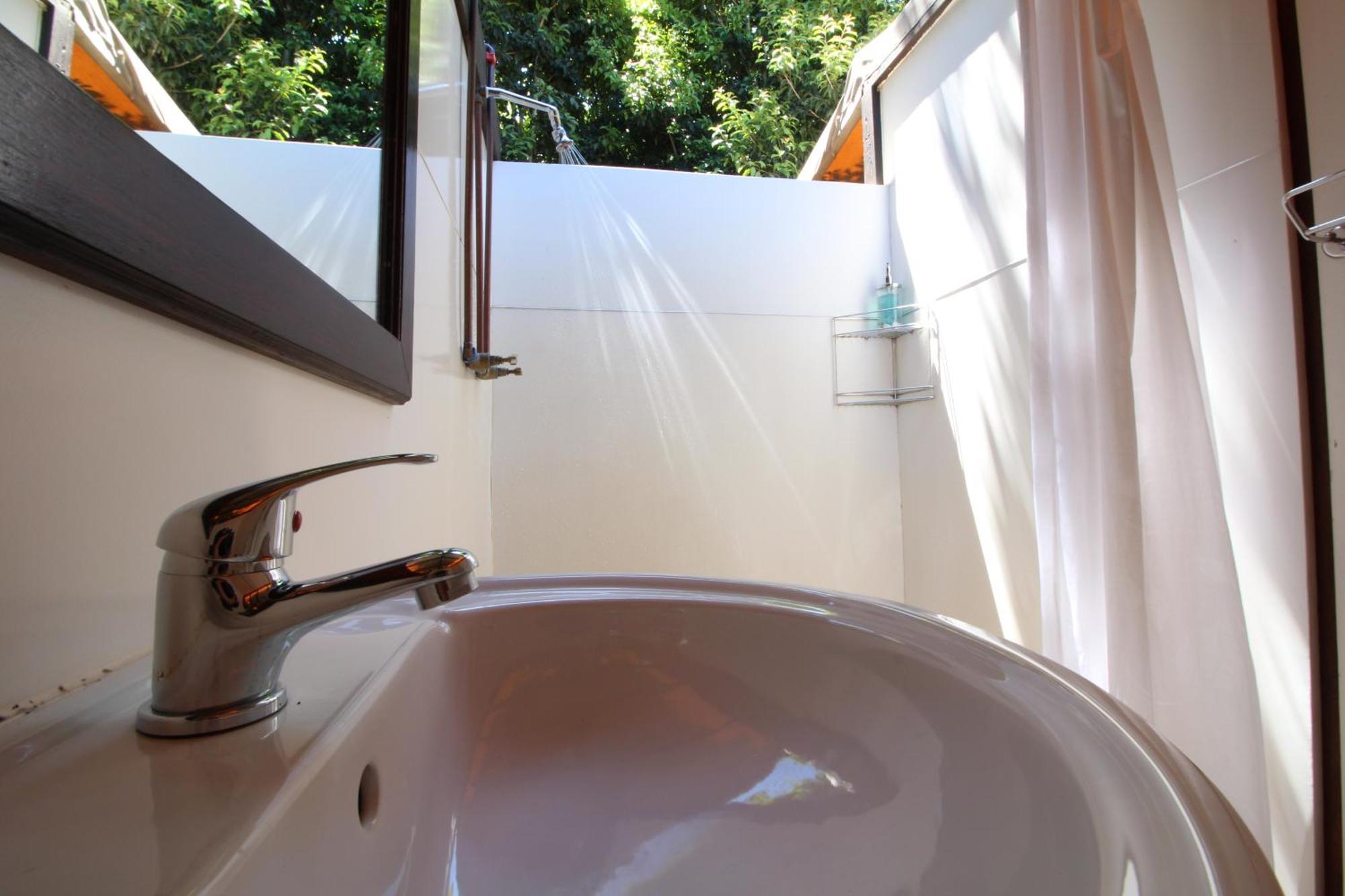 Mali Boutique Lodge & Tube 'N Axe Budget Accommodation ستورمزريفير الغرفة الصورة