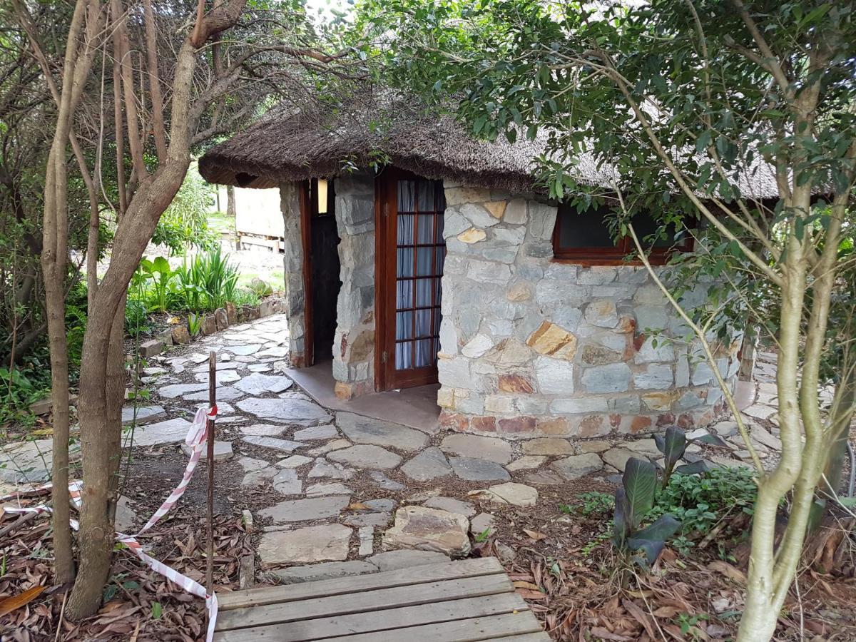 Mali Boutique Lodge & Tube 'N Axe Budget Accommodation ستورمزريفير المظهر الخارجي الصورة